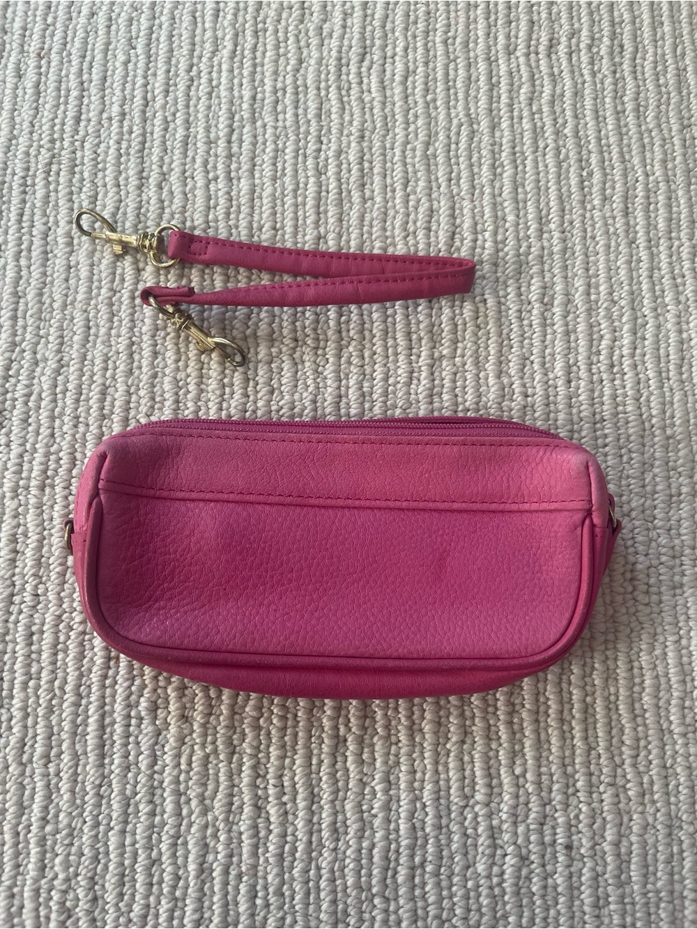 Vintage Leather Wristlet Clutch in Hot Pink c51